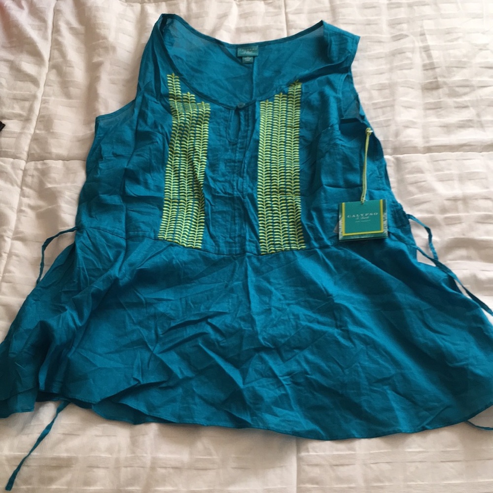 Fit and Flare tank. Sz M. NWT